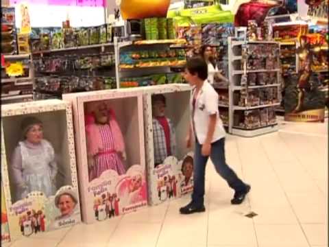Broma de cámara oculta en una juguetería
