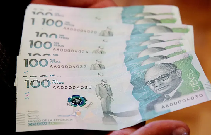 salario minimo colombia 2025