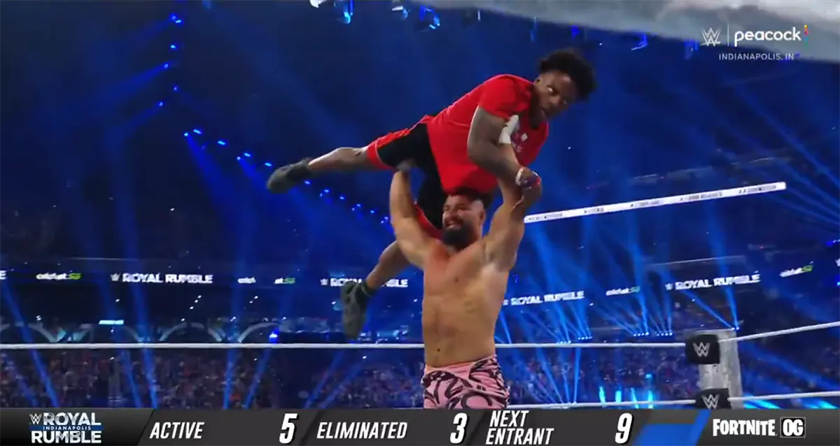 Golpiza a Streamer Speed En Royal Rumble De La WWE